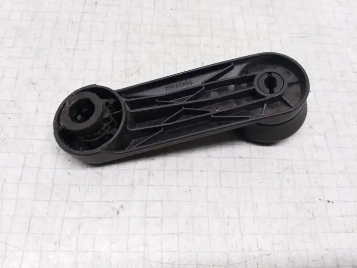 Opel Astra G (1998 - 2004) 902471500430 Ручка стеклоподъемника — фото 3