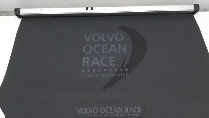 Volvo V70 (2007 - 2013) 31307287 Шторка — фото 2