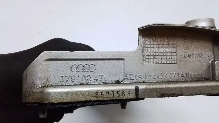 Audi Q7 4L (2005 - 2009) 079103471AE Крышка головки блока цилиндров — фото 4