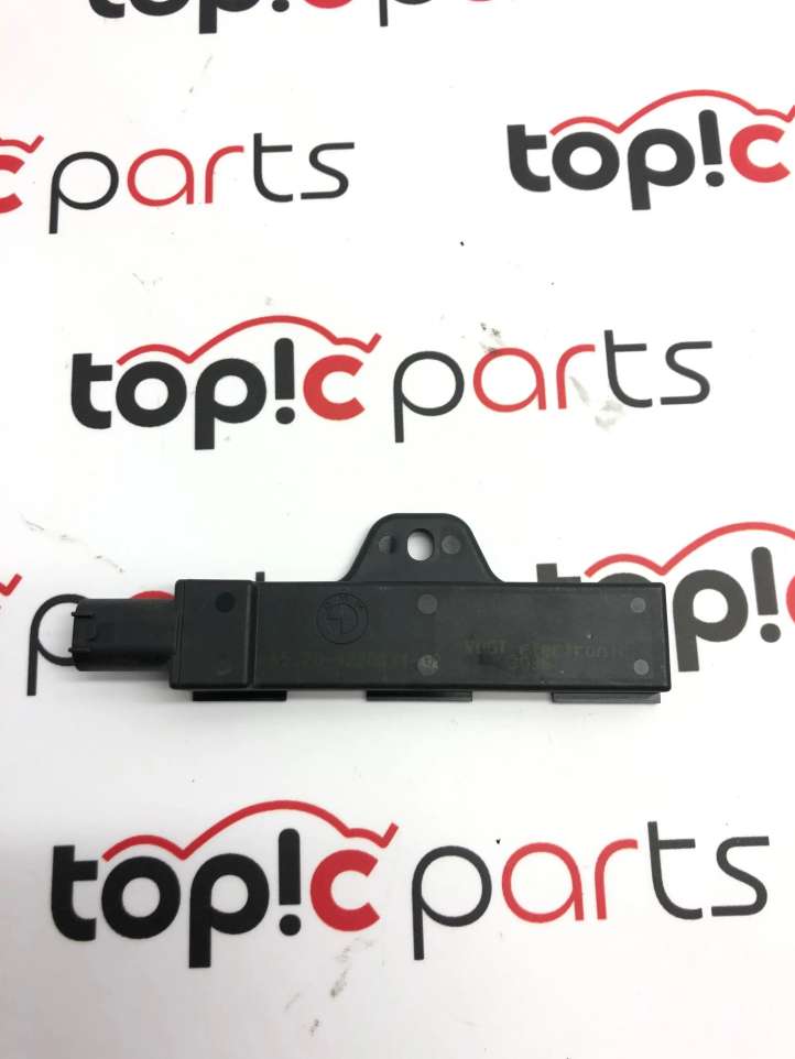 9220831 BMW 5 F10 F11 Interjero komforto antena