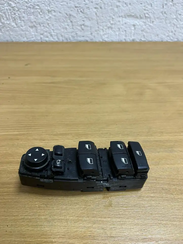 BMW 7 F01 (2008 - 2016) 9163577 Блок кнопок стеклоподъемников — фото 2