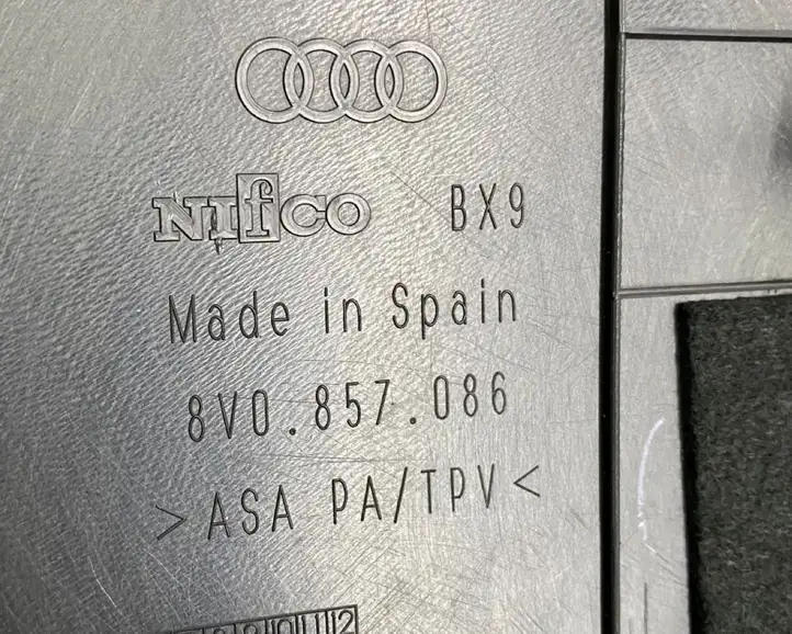 Audi A3/S3 8V (2012 - 2016) 8V0857086 Боковая отделка панели приборов — фото 5