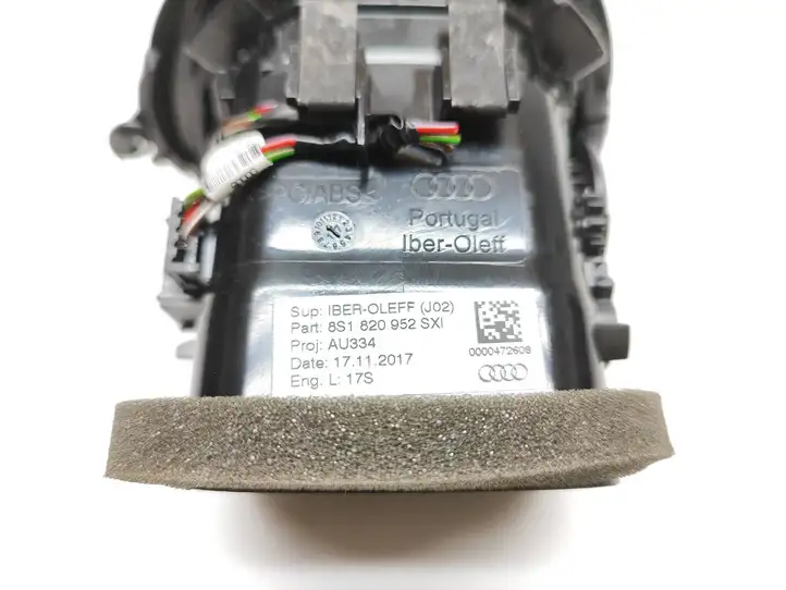 Audi TT TTS RS Mk3 8S (2014 - 2018) 8S1820952SX Боковой воздушный дефлектор — фото 3