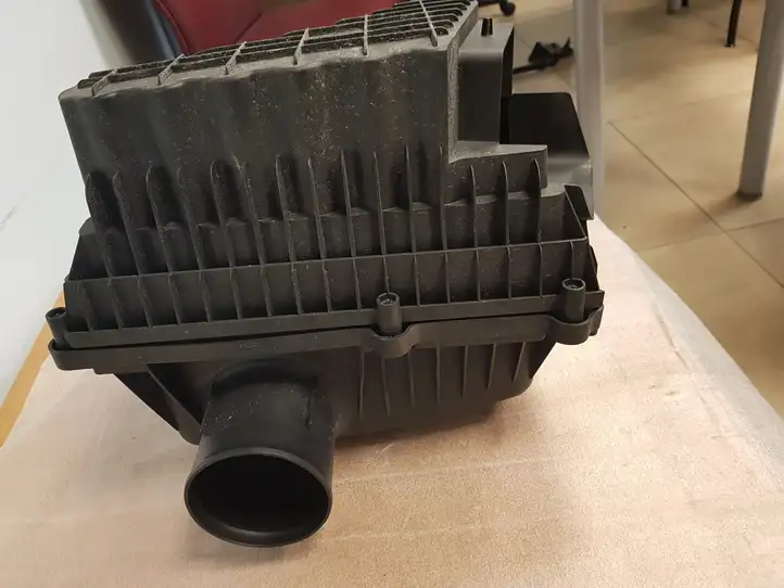 Dodge Ram (2018 - ) 68319607AB Корпус воздушного фильтра — фото 3