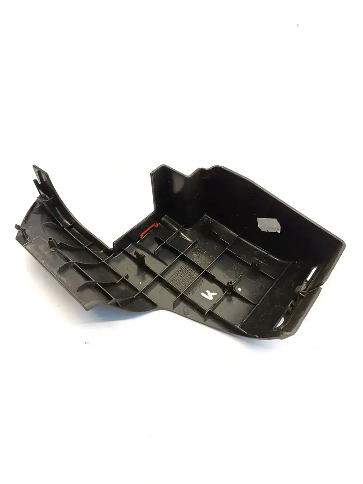 BMW 3 E46 (1998 - 2005) 8208367 Накладка ремня безопасности — фото 6