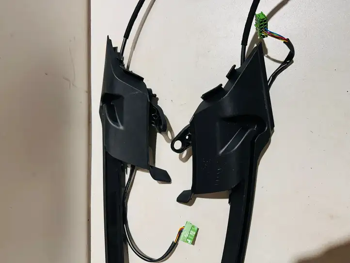 Mercedes-Benz E W213 (2016 - ) A2138153000 Механизм шторки багажника — фото 2