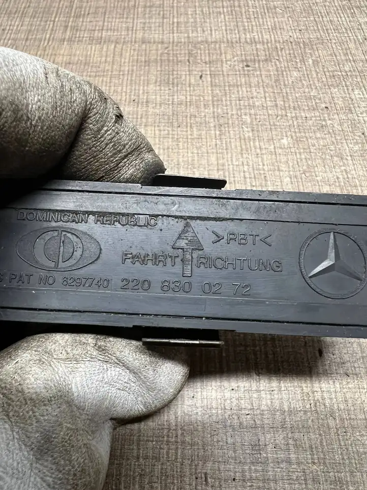 Mercedes-Benz E W211 (2002 - 2009) 2208300272 Датчик света — фото 2