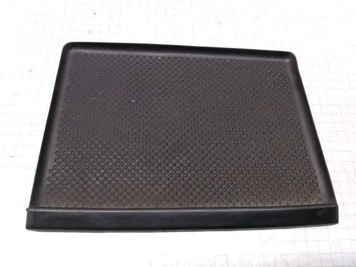 7M0864131E Seat Alhambra (Mk1) Panelės stalčiuko/lentinėlės paklotėlis