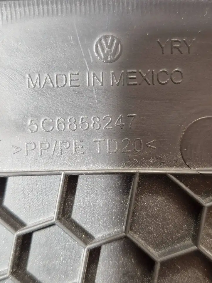 Volkswagen Jetta VI (2011 - 2018) 5C6858247 Боковая отделка панели приборов — фото 3