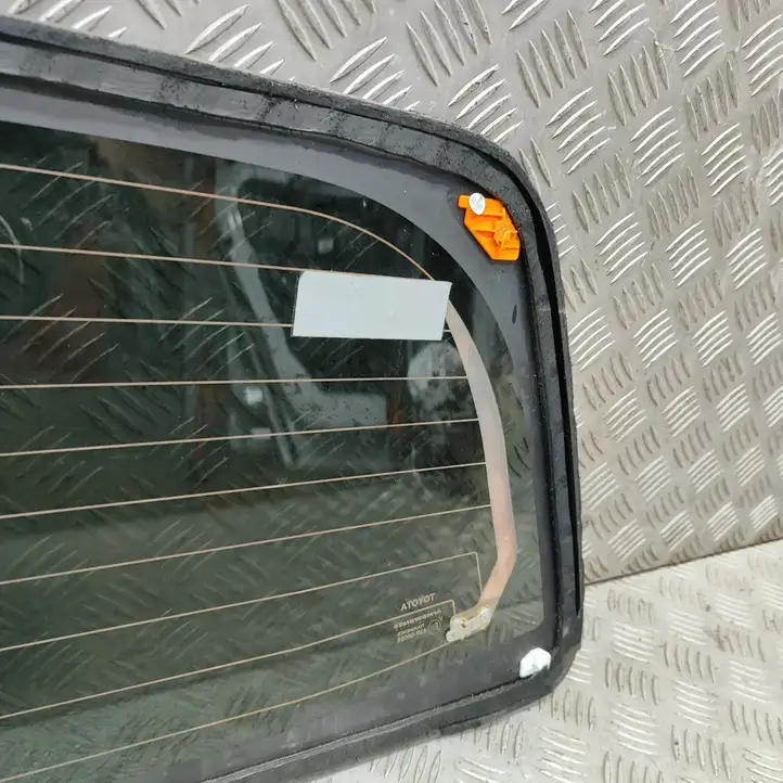 Toyota Hilux (AN120, AN130) (2017 - 2020) 648010K160 Заднее стекло — фото 5