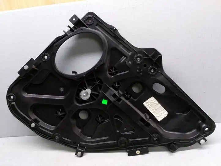 Ford Fiesta (2006 - 2008) 2S61A045H22A Механический стеклоподъемник задней двери — фото 1