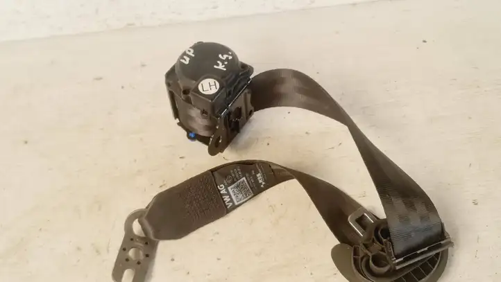 Volkswagen Up (2011 - ) 1S0857805B Задний ремень безопасности — фото 3