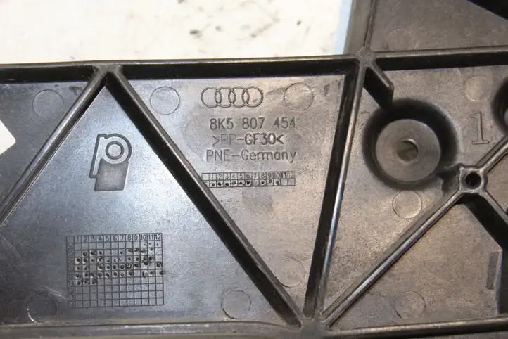Audi A4 S4 B8 8K (2007 - 2011) 8K5807454 Кронштейн заднего бампера — фото 3