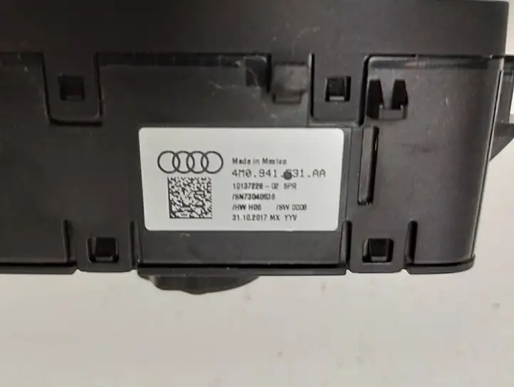 Audi Q5 SQ5 (2017 - ) 4M0941531AA Включатель фонарей — фото 5