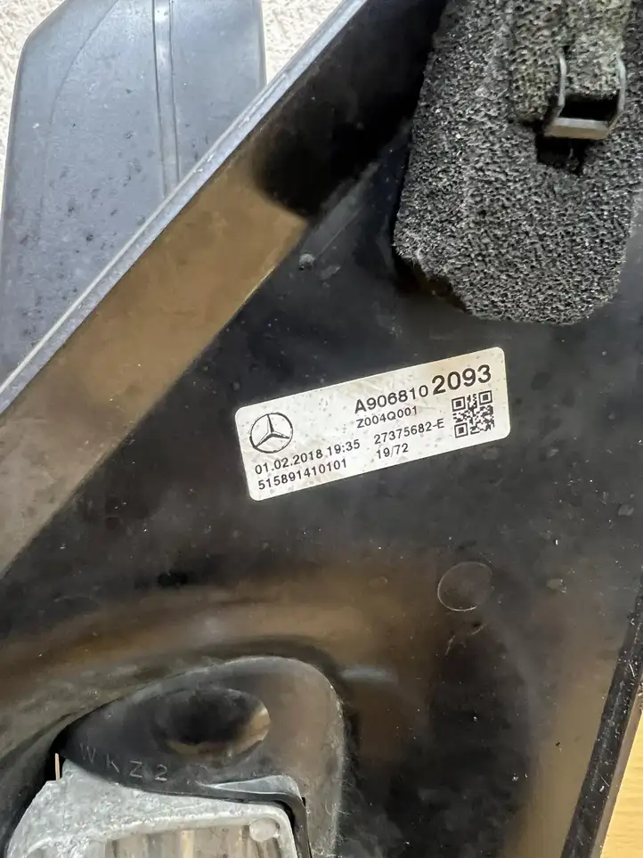 Mercedes-Benz Sprinter W906 (2006 - 2018) A9068102093 Боковое зеркало с электроприводом — фото 7