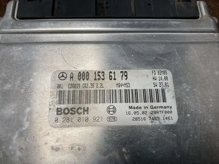 Mercedes-Benz Sprinter W901 W902 W903 W904 (1995 - 2007) A0001536179 Блок управления двигателем (ЭБУ) — фото 4