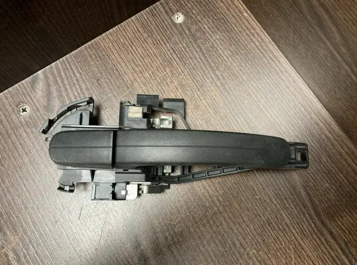 Ford Transit (2013 - 2017) AM51U22404DA Наружная ручка двери — фото 3