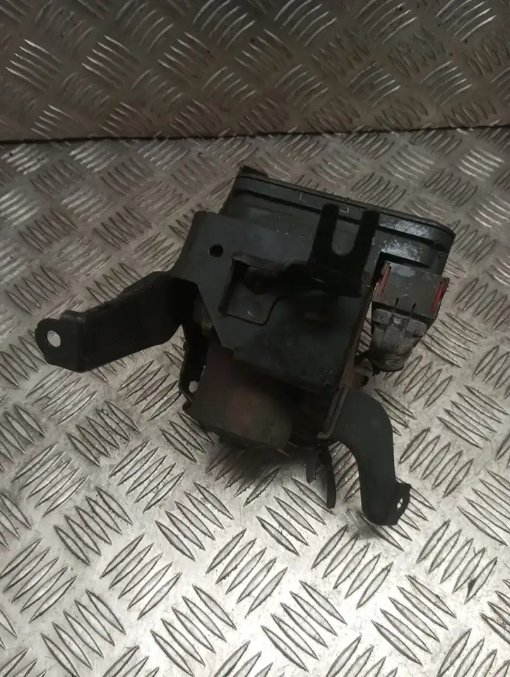 Honda Stream (2000 - 2003) ABS блок — фото 2