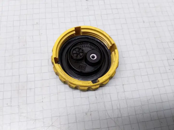 Opel Astra G (1998 - 2004) 001834583 Крышка расширительного бачка — фото 2