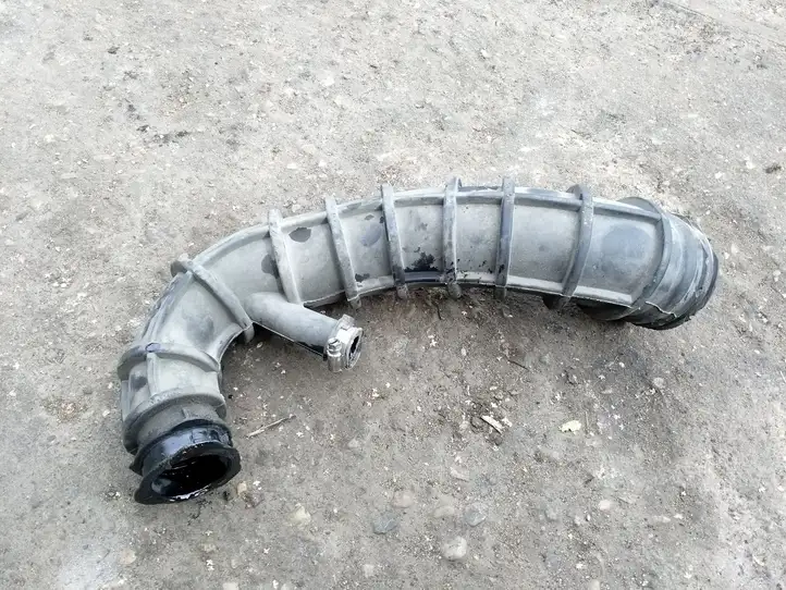 Ford Transit (2000 - 2006) Трубка подачи воздуха — фото 2