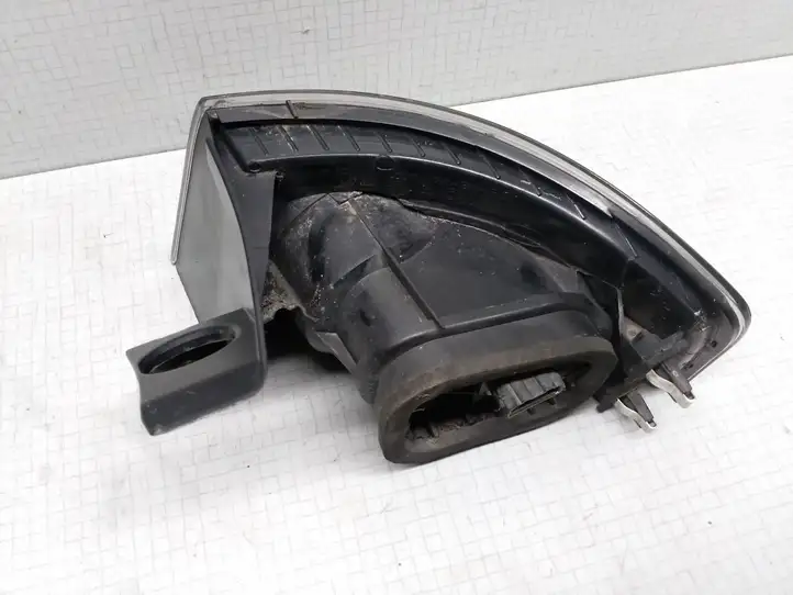 Seat Ibiza III (6L) (2002 - 2008) 6L6945095E Задний фонарь в кузове — фото 2