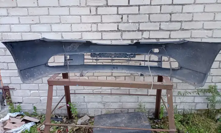 Nissan Primera (2000 - 2001)   Передний бампер