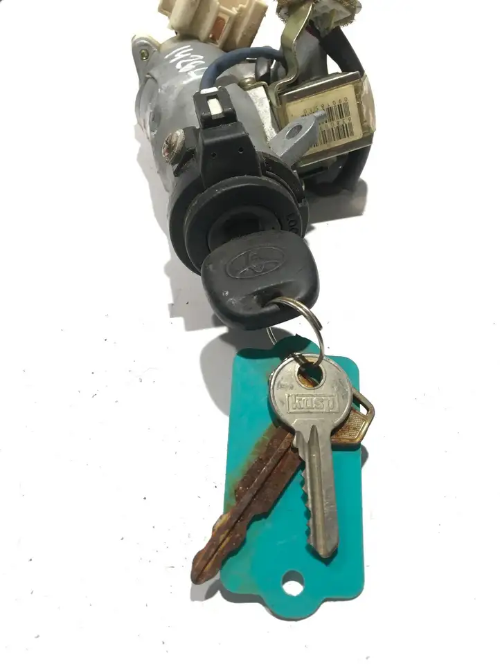 Toyota Hilux (1997 - 2004)  8978035030 Комплект зажигания