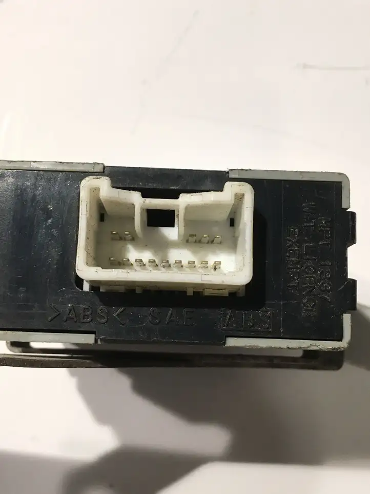 Toyota Hilux (1997 - 2004)  8978035030 Комплект зажигания