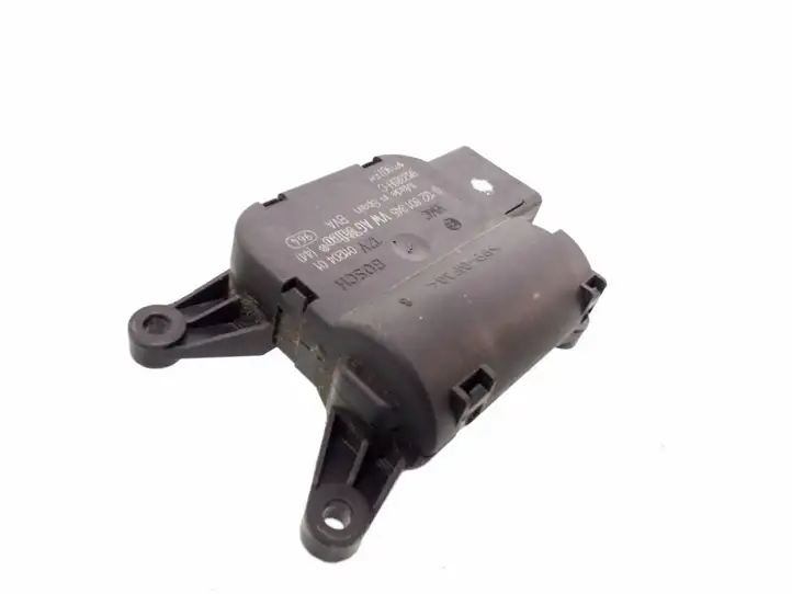 Volkswagen Touran I (2003 - 2010) 1K0907511 Двигатель задвижки потока воздуха — фото 1