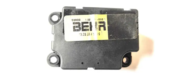 Citroen Xsara Picasso (1999 - 2012) 18201045002 Двигатель задвижки потока воздуха — фото 1