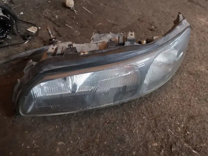 Volvo XC70 (2000 - 2004) 8620686 Передняя фара — фото 1