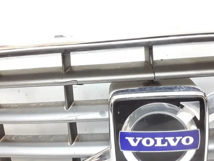 Volvo S80 (2006 - 2009) 30655102 Верхняя решетка радиатора — фото 3