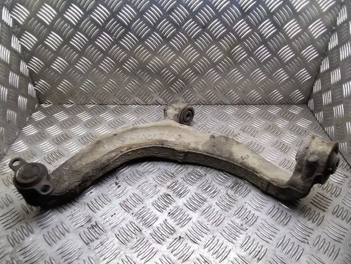 Volkswagen Transporter-Caravelle (2003 - 2009)  7H8407165B Вилы