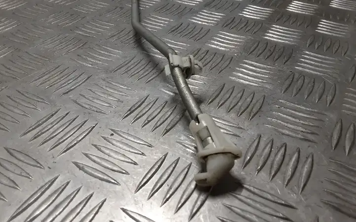 Mitsubishi Outlander (2018 - 2021)   Опорная ножка капота