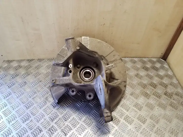 BMW 5 GT F07 (2010 - 2017)  6780065 Ступица