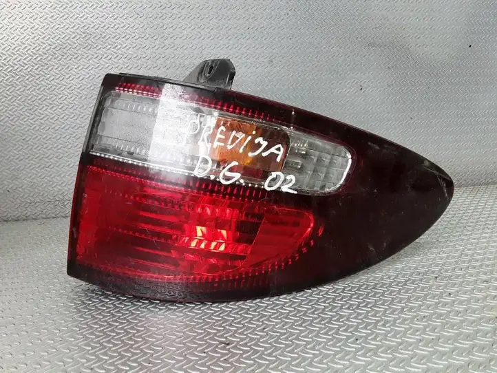 Toyota Previa (XR30, XR40) II (2000 - 2006) Задний фонарь в кузове — фото 1