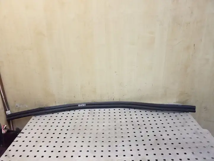 Audi A6 C7 (2011 - 2014) 4G0823723 Уплотнитель подкапотного пространства — фото 1