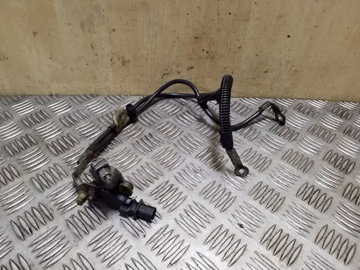 Citroen C4 I Picasso (2006 - 2013) 9676592280 Плюсовой провод аккумулятора — фото 1