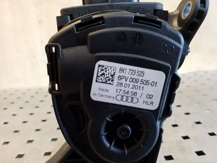 Audi A6 C7 (2011 - 2014) 8K1723523 Педаль акселератора — фото 2