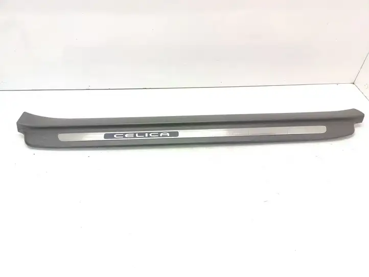 Toyota Celica T230 (1999 - 2006) 6791320300 Внутренняя отделка переднего порога — фото 1