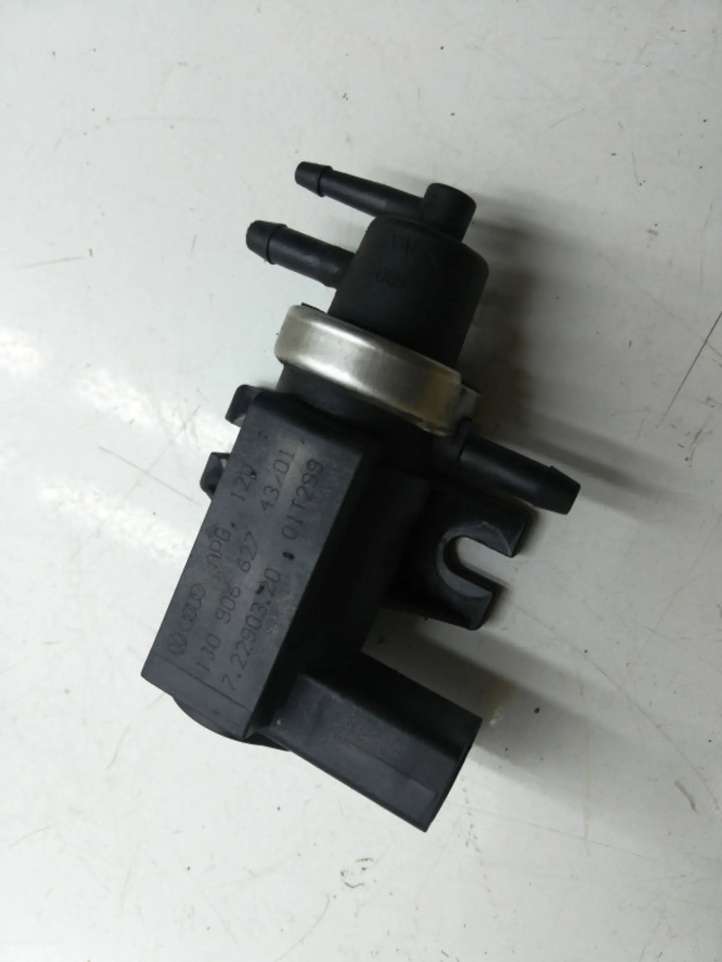 1J0906627 Volkswagen PASSAT B5.5 Solenoidinis vožtuvas