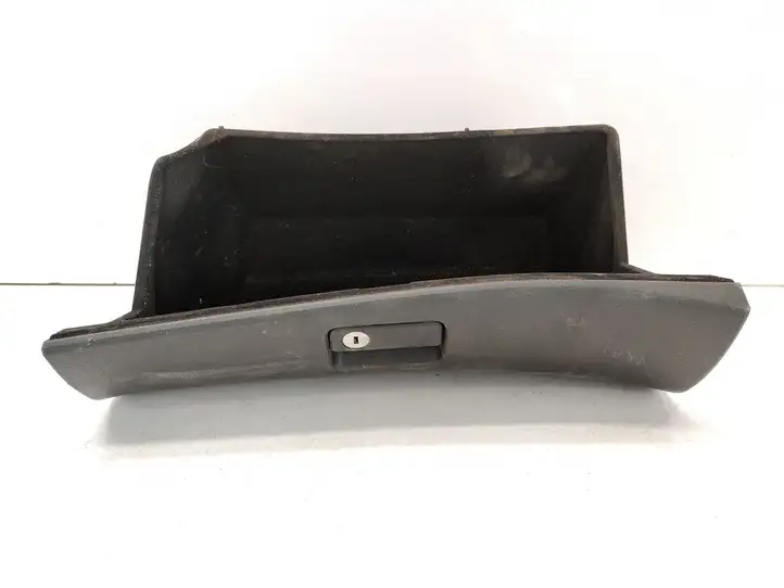 Toyota Avensis T250 (2006 - 2009) 5555005070 Вещевой ящик — фото 1