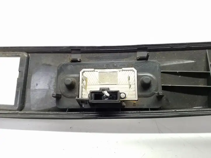 Volkswagen Tiguan (2007 - 2011) 1J5943021D Подсветка номера — фото 4