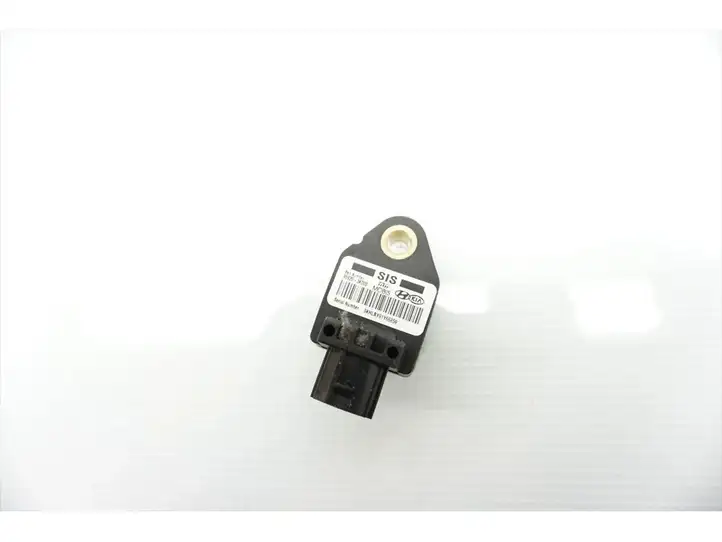 Hyundai i30 (2007 - 2012) 95920-3K000 Датчик удара SRS — фото 3