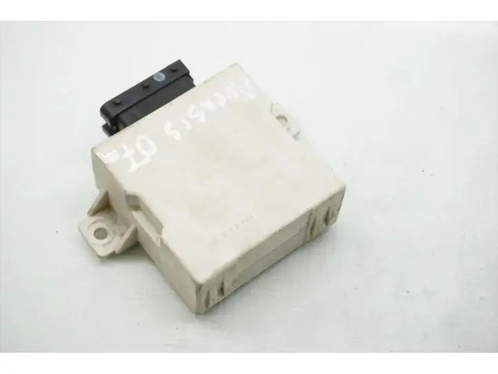 Toyota Avensis T250 (2006 - 2009) 85940-05050 Реле стеклоочистителей — фото 1