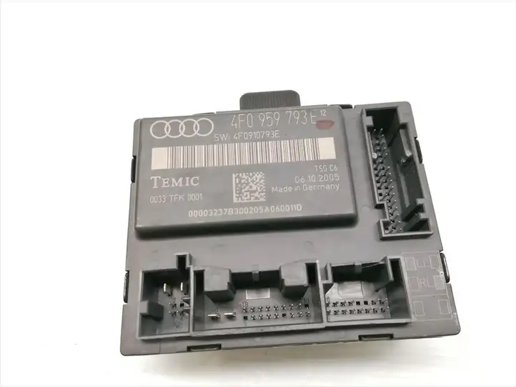 Audi A6 S6 C6 4F (2004 - 2008) 4F0959793E Блок управления дверью — фото 3