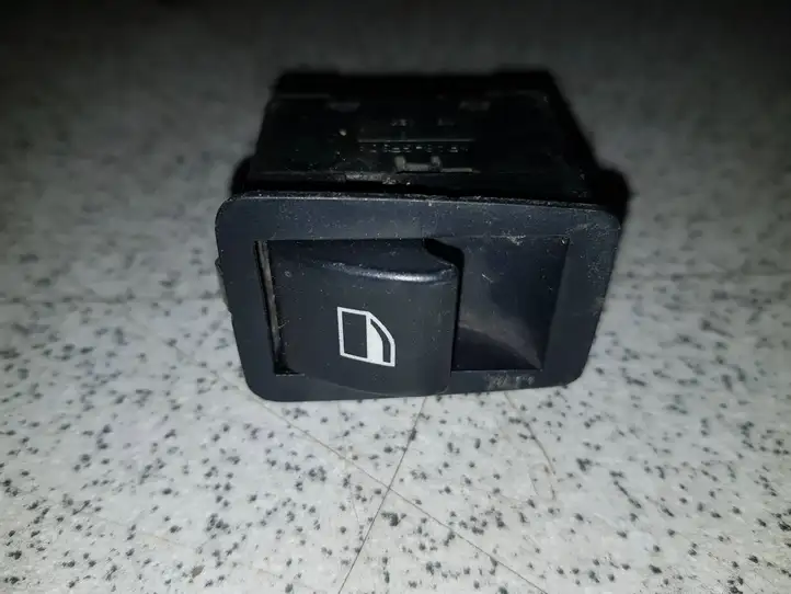 BMW 3 E46 (1998 - 2005) 6902174 Кнопка стеклоподъемников — фото 2