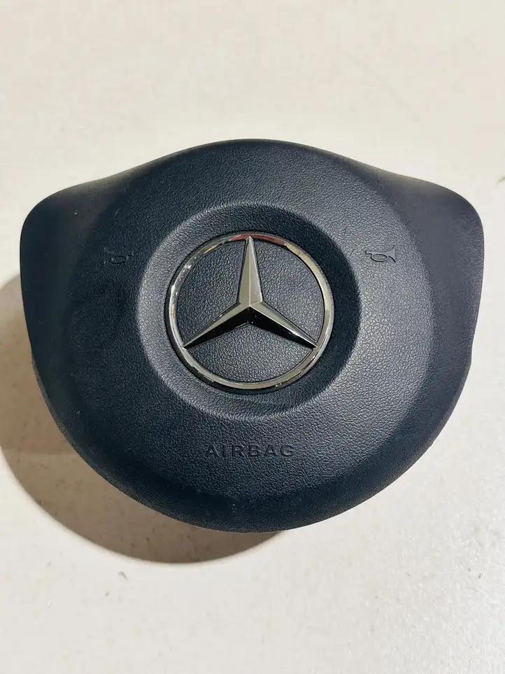 Mercedes-Benz E W213 (2016 - ) 0589P1000301 Подушка безопасности руля — фото 1