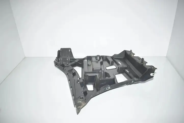BMW i4 (2021 - ) 9447682 Кронштейн заднего бампера — фото 4