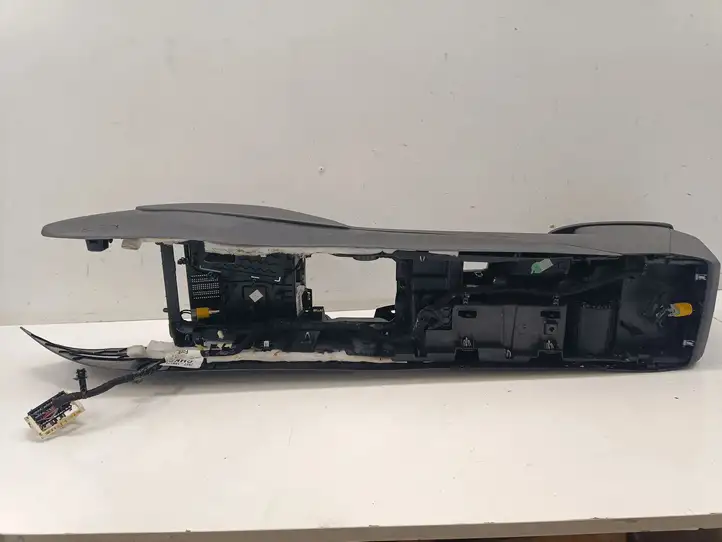 Ford Focus (2015 - 2019) JX7BA044E06 Центральная консоль — фото 6